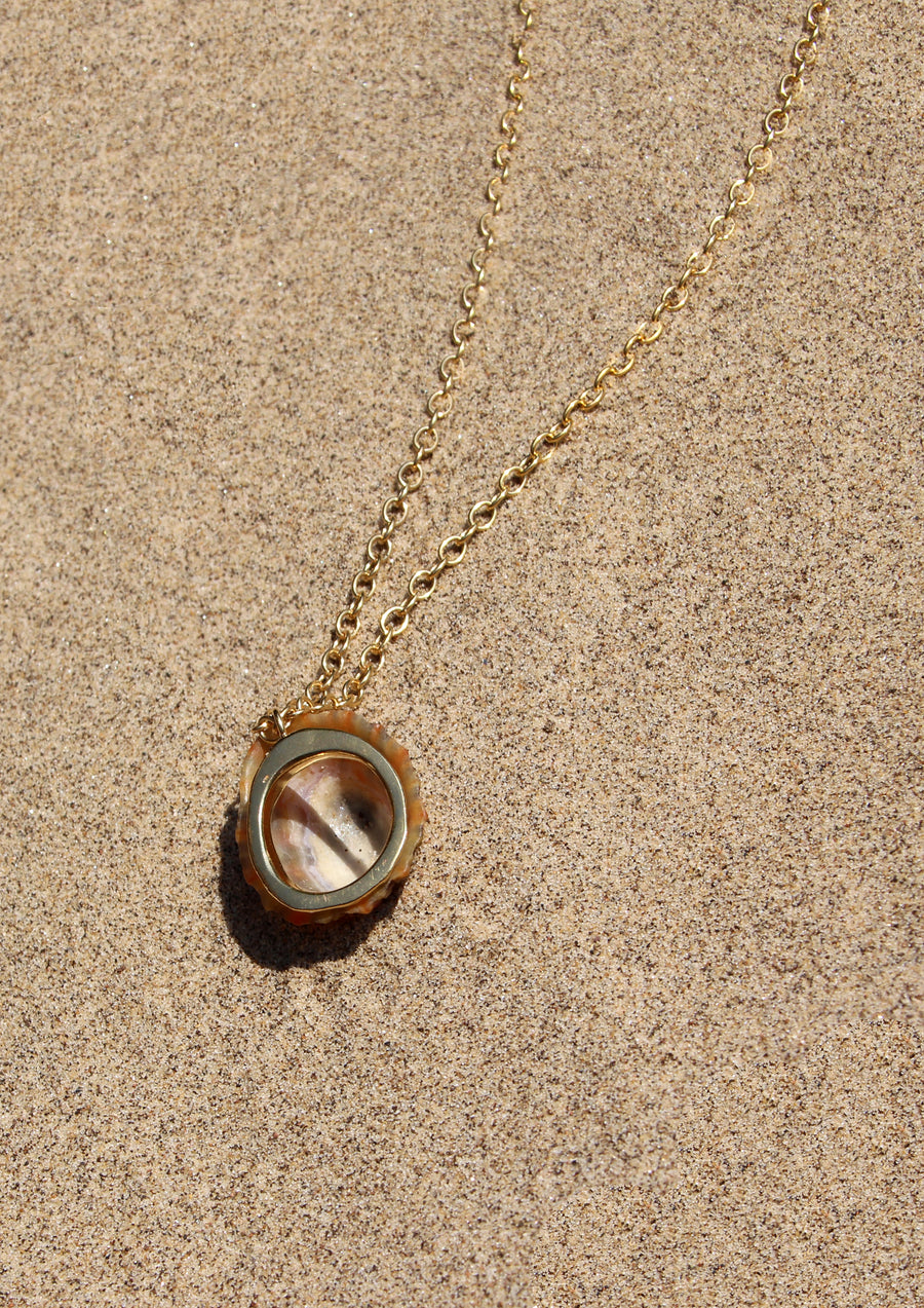 Limpet Outline Necklace