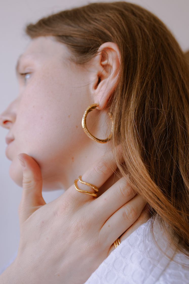 Medium Pebble Hoops