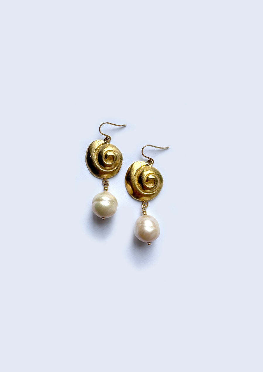 Periwinkle Pearl Earrings