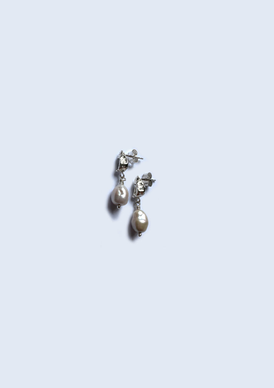 Mini Fragmented Shell Droplet Earring